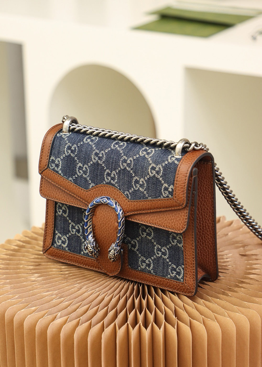 GC Demin Dionysus 20*15.5*5cm