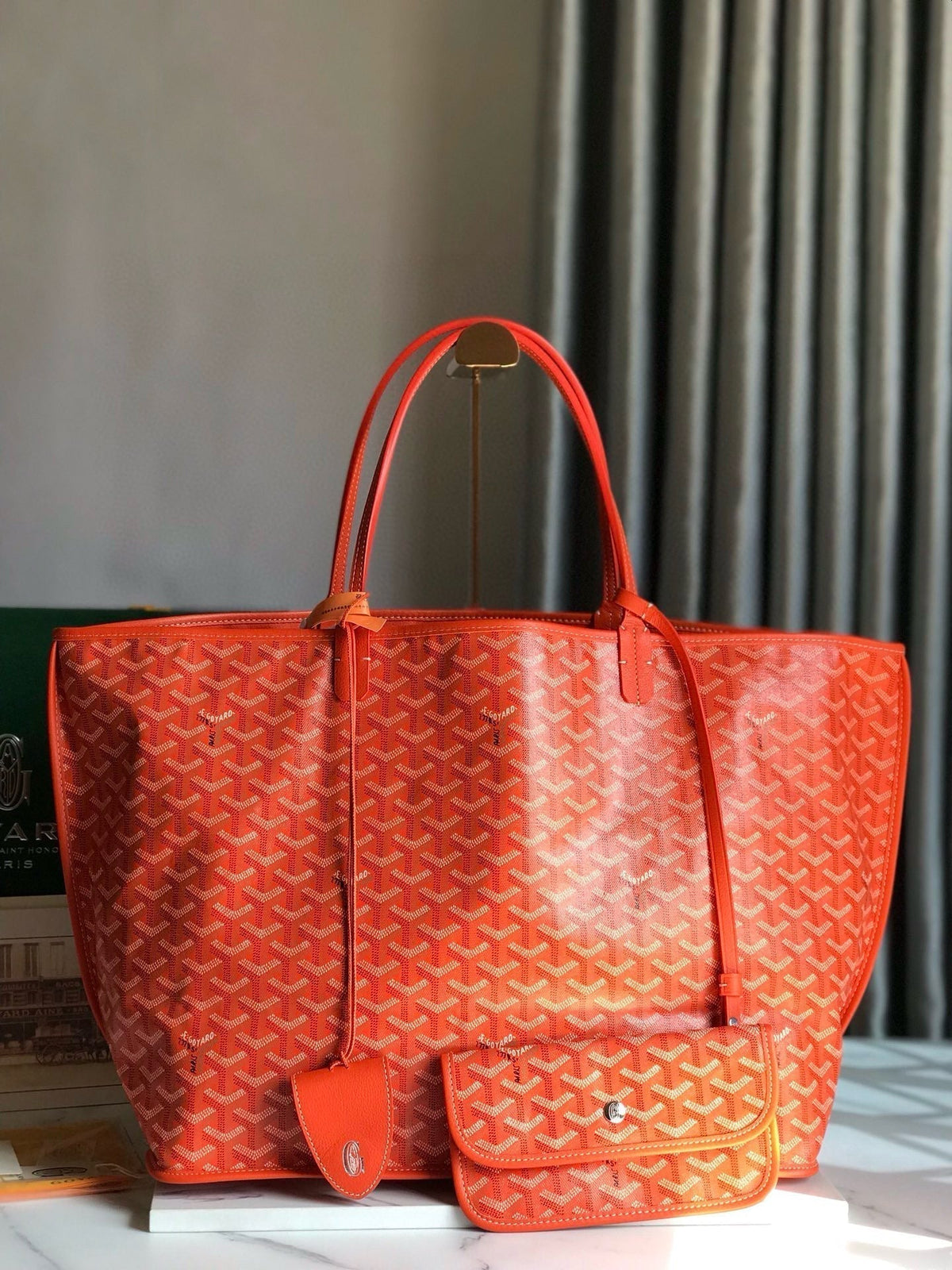 GOY REVERSIBLE ANJOU 39*32*19