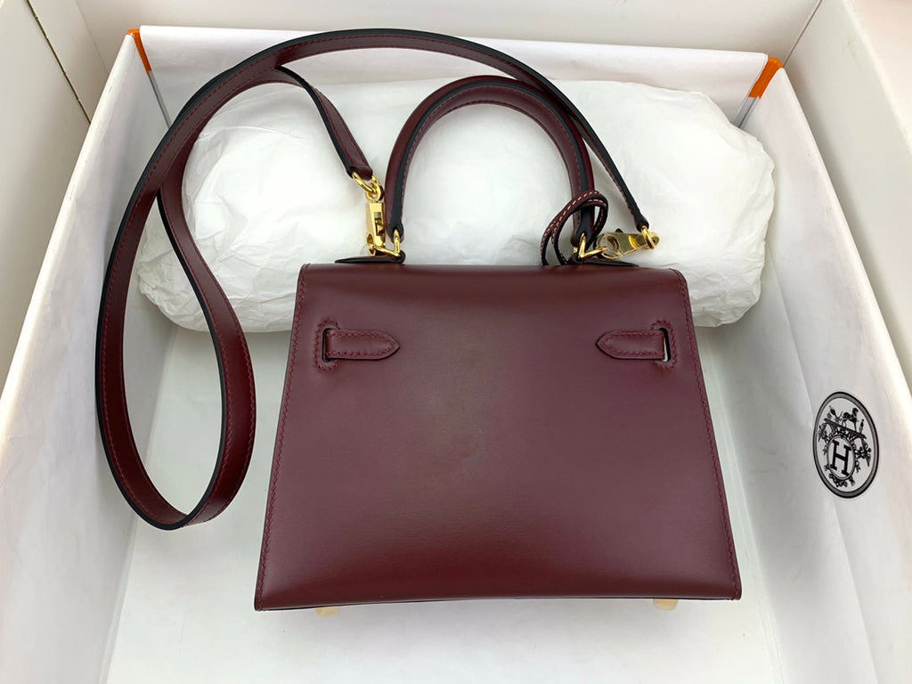 KELLY MINI 20 BAG IN WINE RED SMOOTH CALFSKIN WITH GOLD HARDWARE