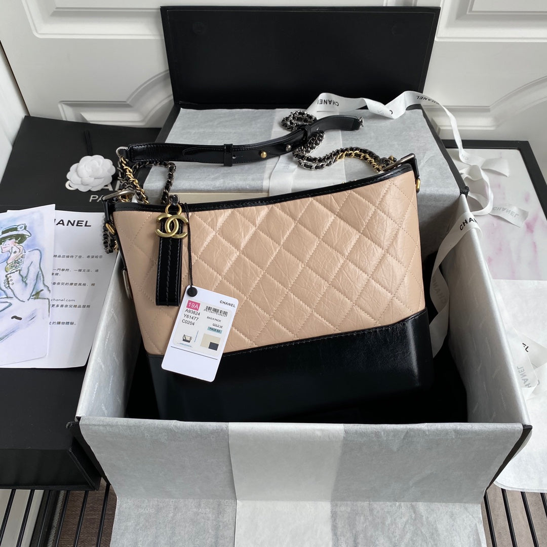 CC GABRIELLE MEDIUM 28 HOBO BAG IN ALMOND BEIGE MIX BLACK CALFSKIN