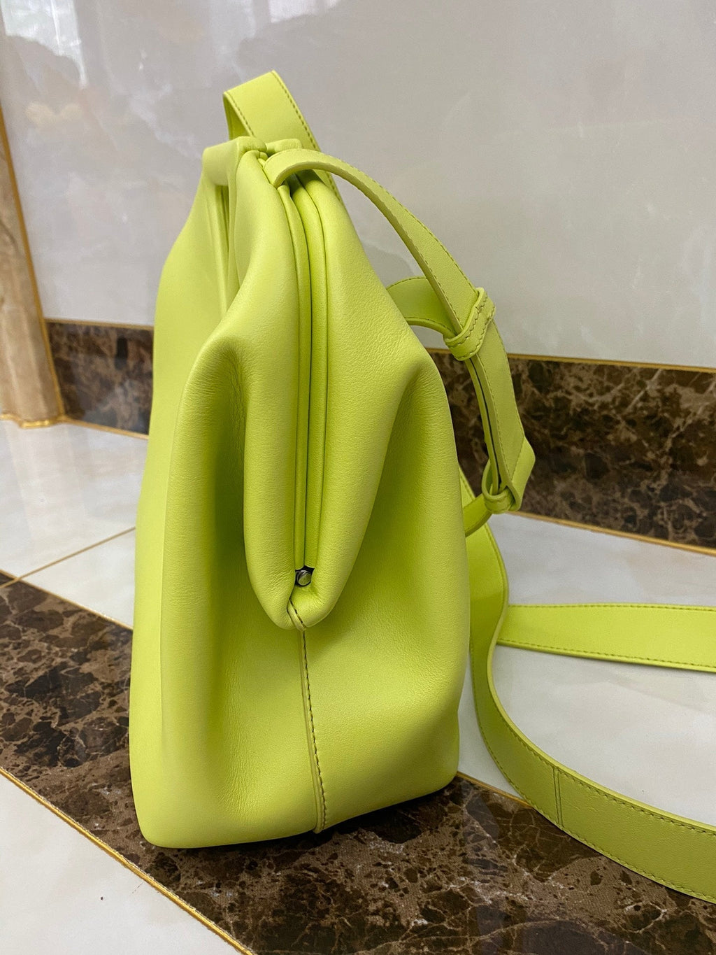 TRIANGLE HANDLE BAG 31 IN VOLT GREEN LAMBSKIN