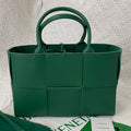 SMALL ARCO TOTE 30 IN GREEN PEA LAMBSKIN