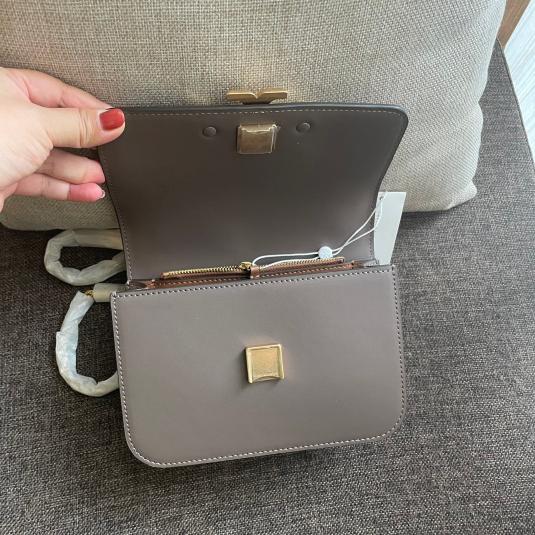 TRIOMPHE BOX 18 CALFSKIN GREY