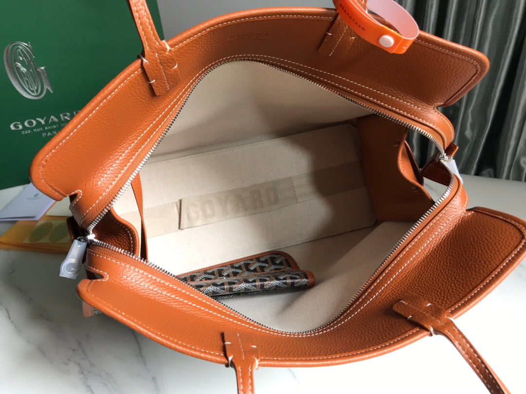 HARDY PM BAG 40 IN BLACK GOYARDINE CANVAS AND TAN TAURILLON LEATHER TRIM