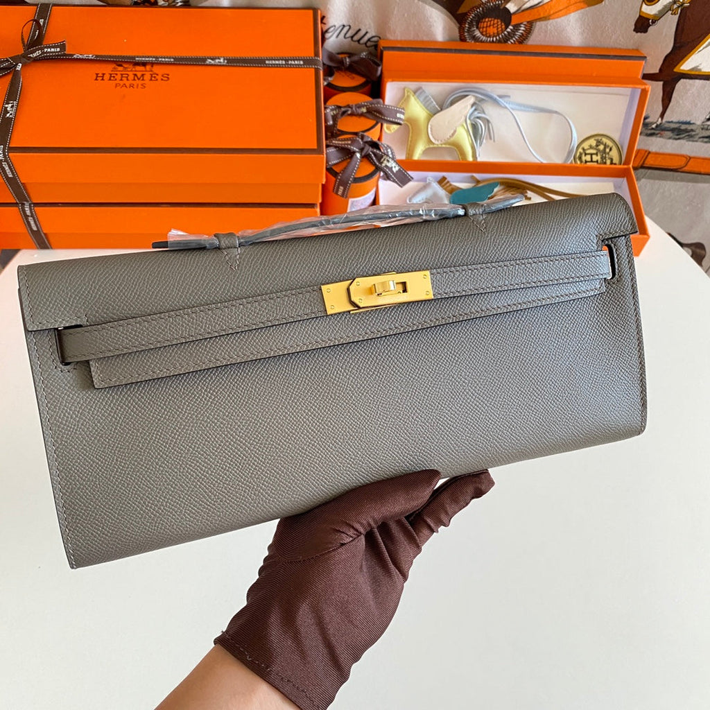 KELLY CUT 31 IN WOOD BROWN CALFSKIN WITH GOLD HARDWARE