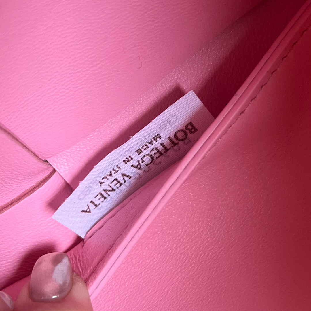 SMALL ARCO TOTE 30 IN WEWAK PINK LAMBSKIN