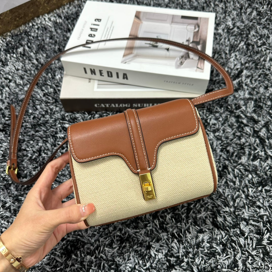CLASSIC MINI 18 WHITE BROWN CALFSKIN