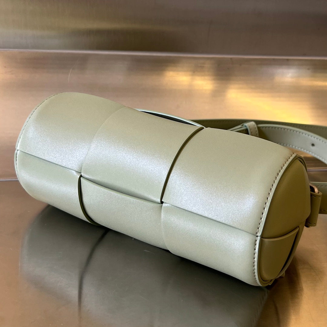 SMALL CYLINDER CASSETTE 21 IN TRAVERTINE CALFSKIN