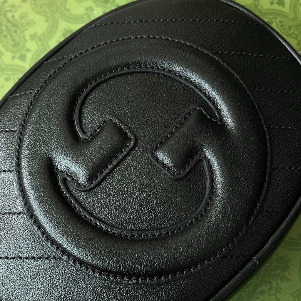 SMALL BLONDIE OVAL SHOULDER BAG 20 IN BLACK CALFSKIN