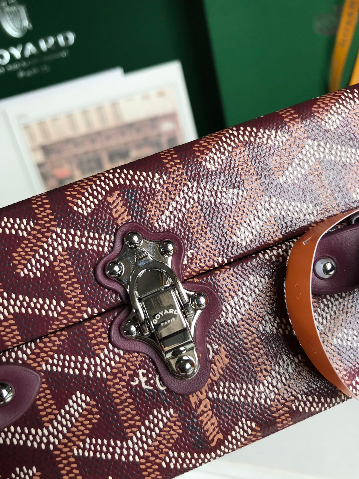 GRAND HÔTEL TRUNK BAG 24 IN BURGUNDY RED GOYARDINE CANVAS AND CALFSKIN