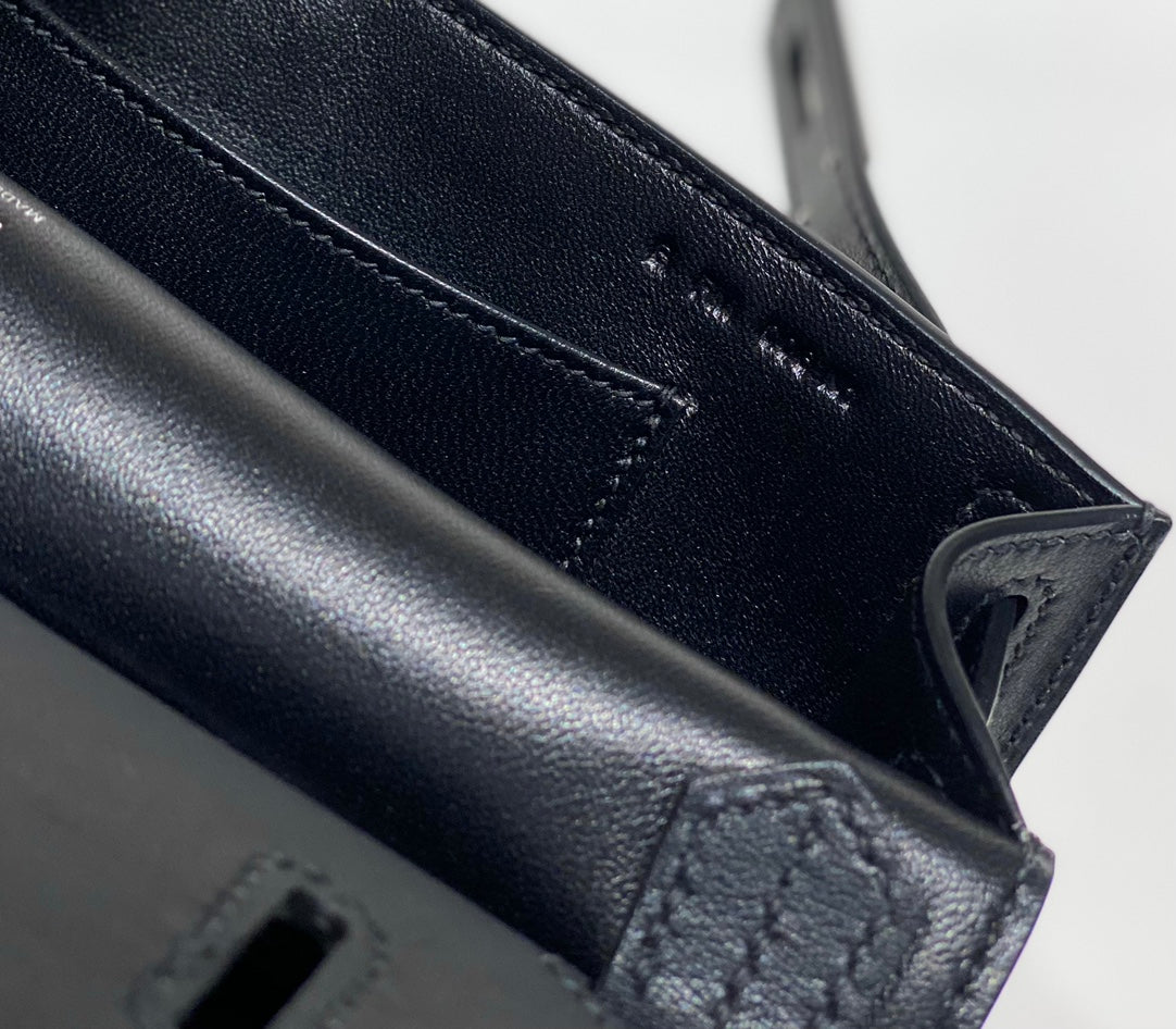 HM JYPSIERE SHOULDER BAG 23 IN NAVY BLUE CALFSKIN SILVER HARDWARE