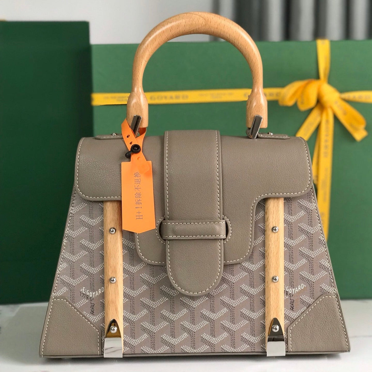 SAÏGON PM BAG 28 IN DESERT GOYARDINE CANVAS AND CALFSKIN