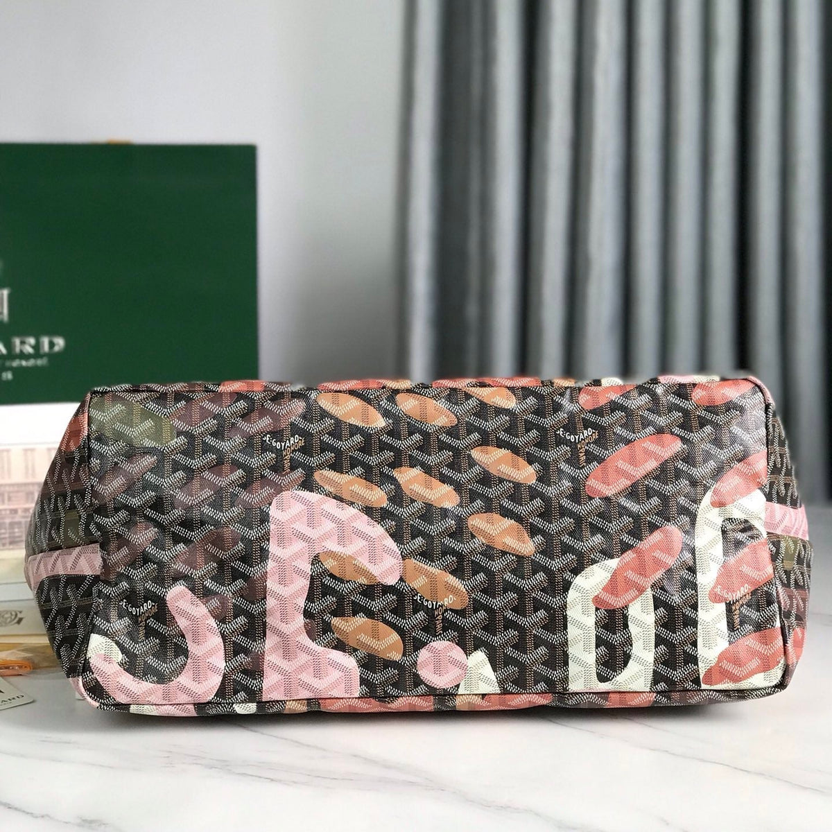 SAINT LOUIS GM BAG 40 IN PINK LETTRES CAMOUFLAGE GOYARDINE CANVAS