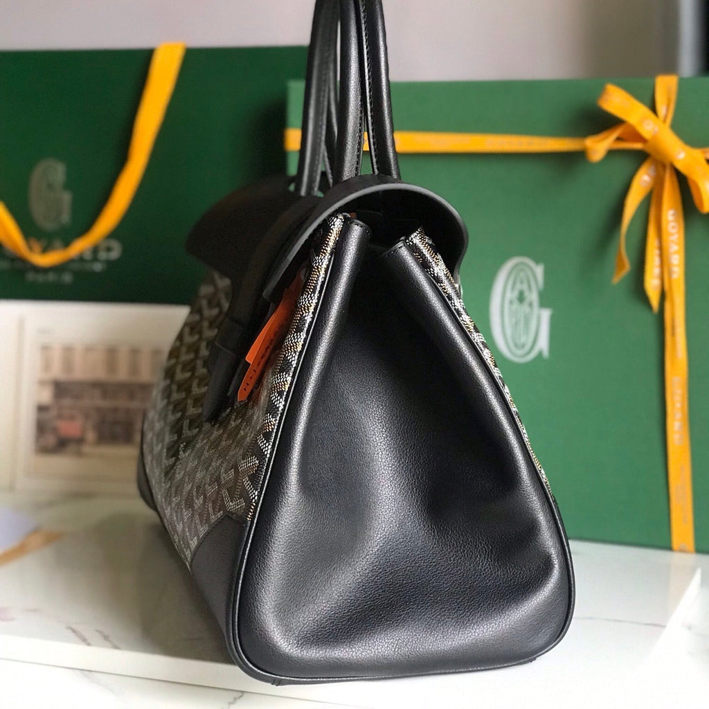 SAIGON SOUPLE BAG 34 IN BLACK GOYARDINE CANVAS AND CALFSKIN