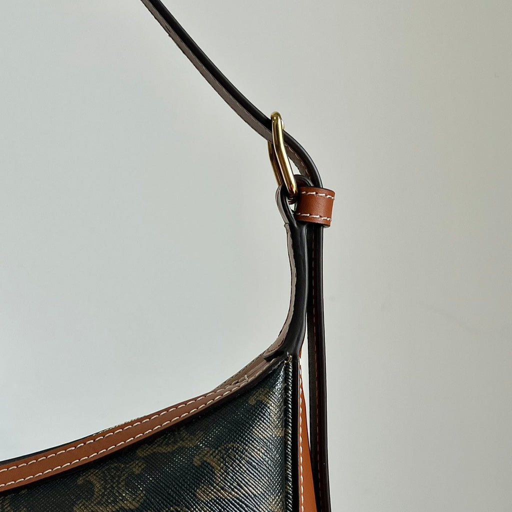TRIOMPHE 31 BLACK PATTERN CALFSKIN
