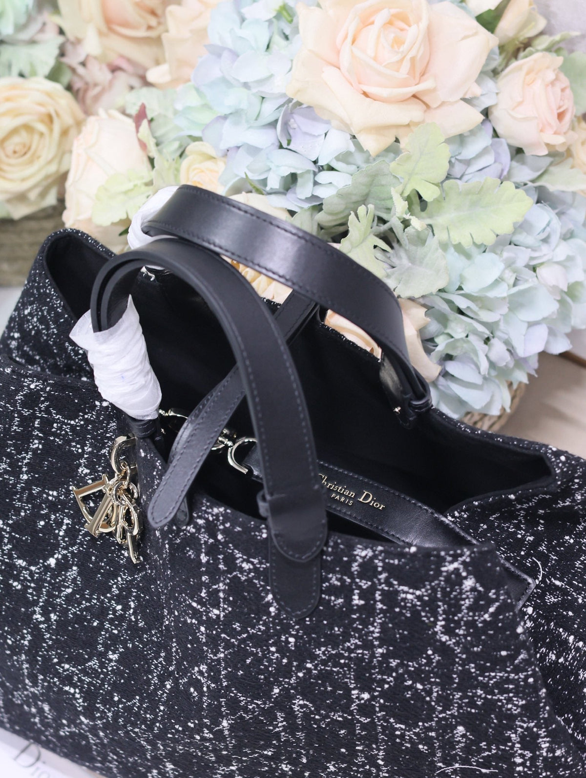 TOUJOURS BAG 37 IN BLACK MIX WHITE CANNAGE TWEED WITH GOLD HARDWARE