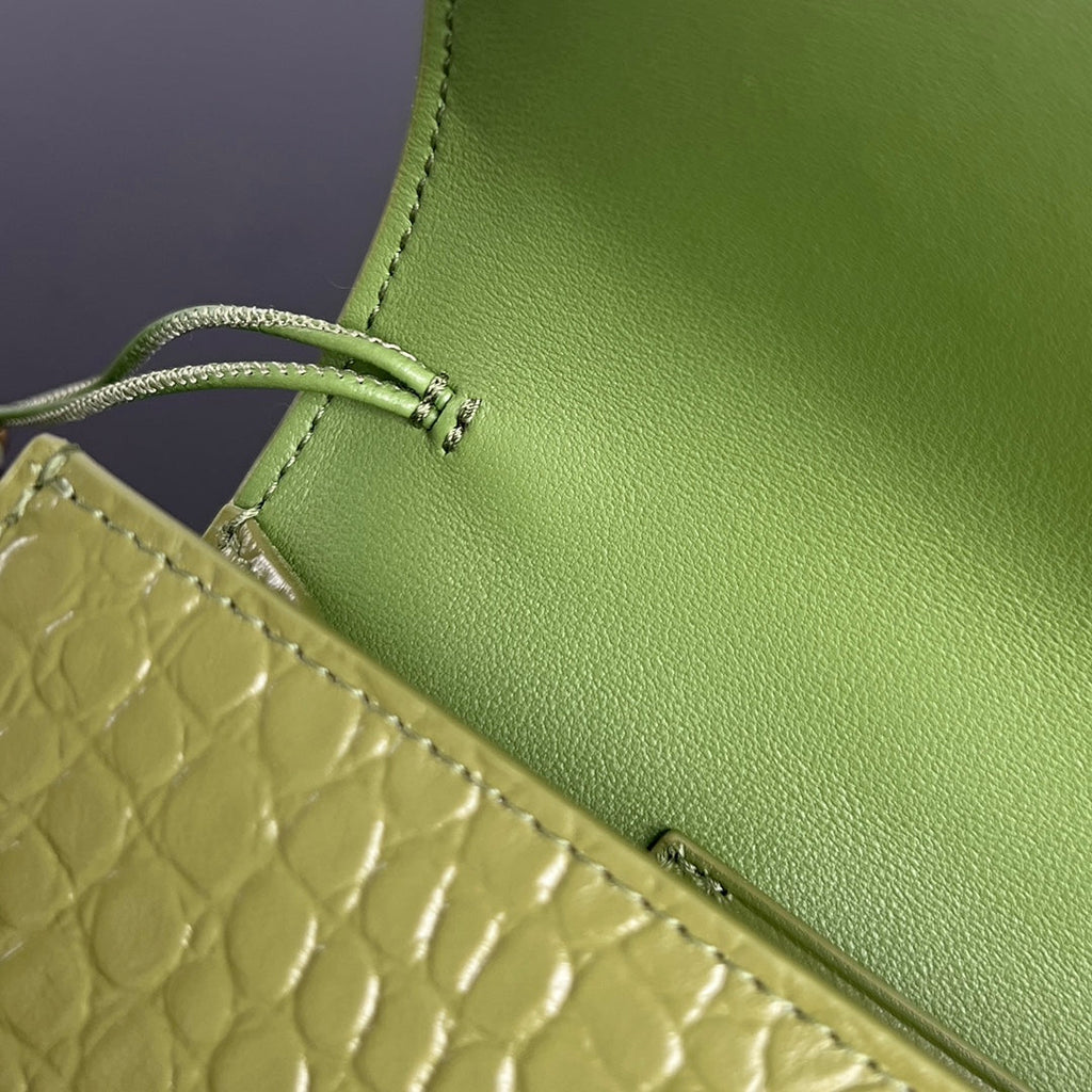 ANDIAMO CLUTCH 31 IN BARLEY CORN CROCODILE PATTERN CALFSKIN