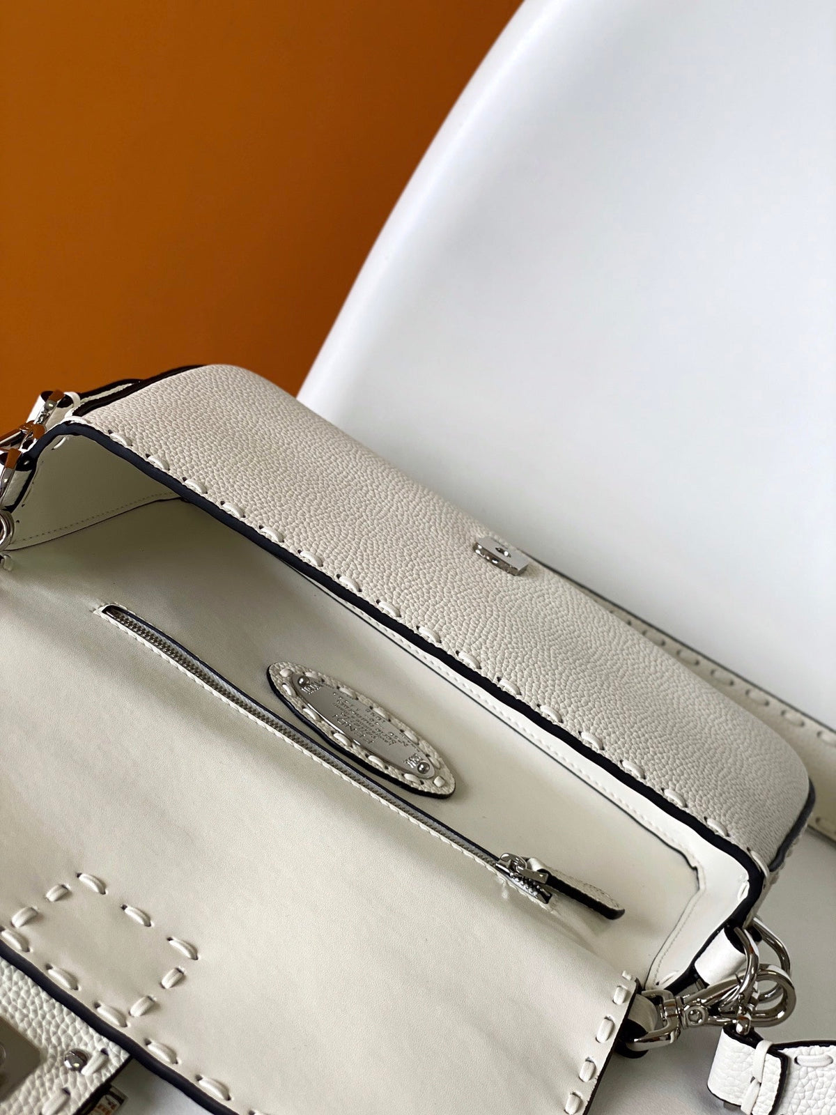 Fend Baguette 27 Bag White Calfskin Shw