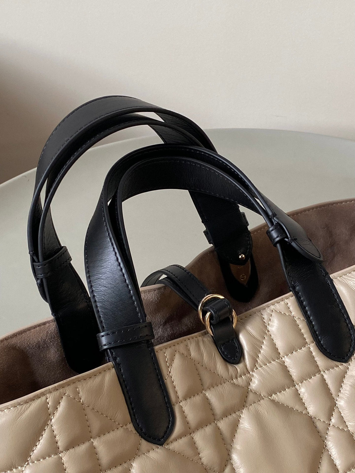 MEDIUM TOUJOURS BAG 28 IN BEIGE CANNAGE CALFSKIN BLACK STRAP