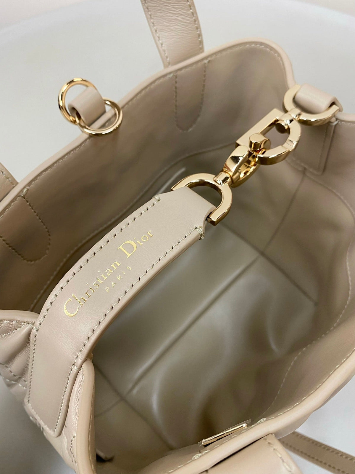 MINI TOUJOURS BUCKET BAG 18 IN BEIGE CANNAGE CALFSKIN