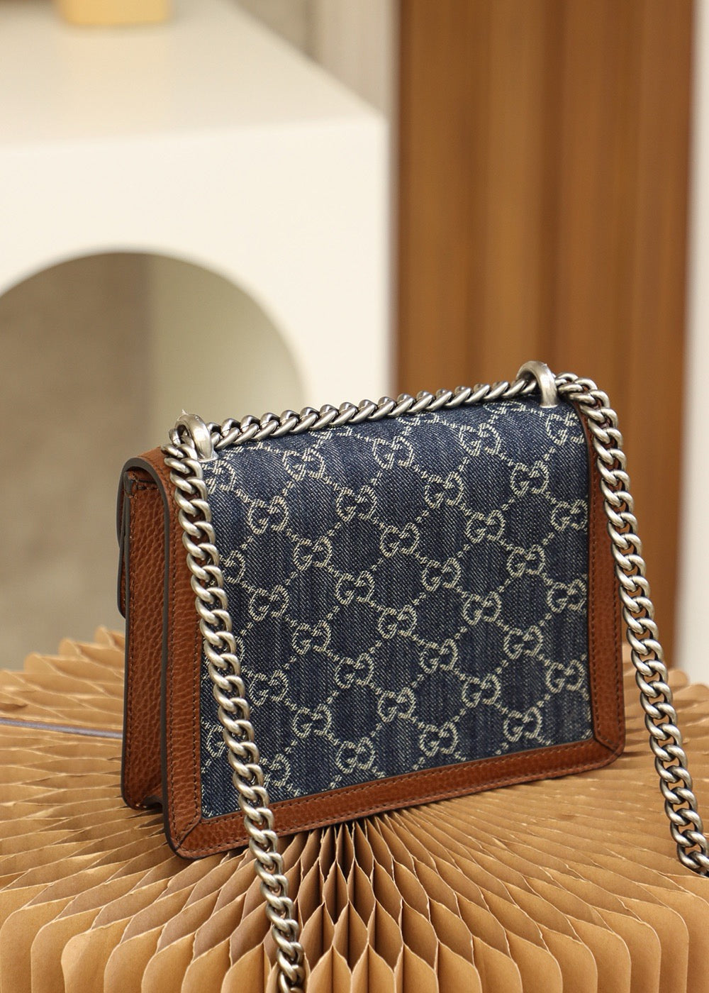 GC Demin Dionysus 20*15.5*5cm