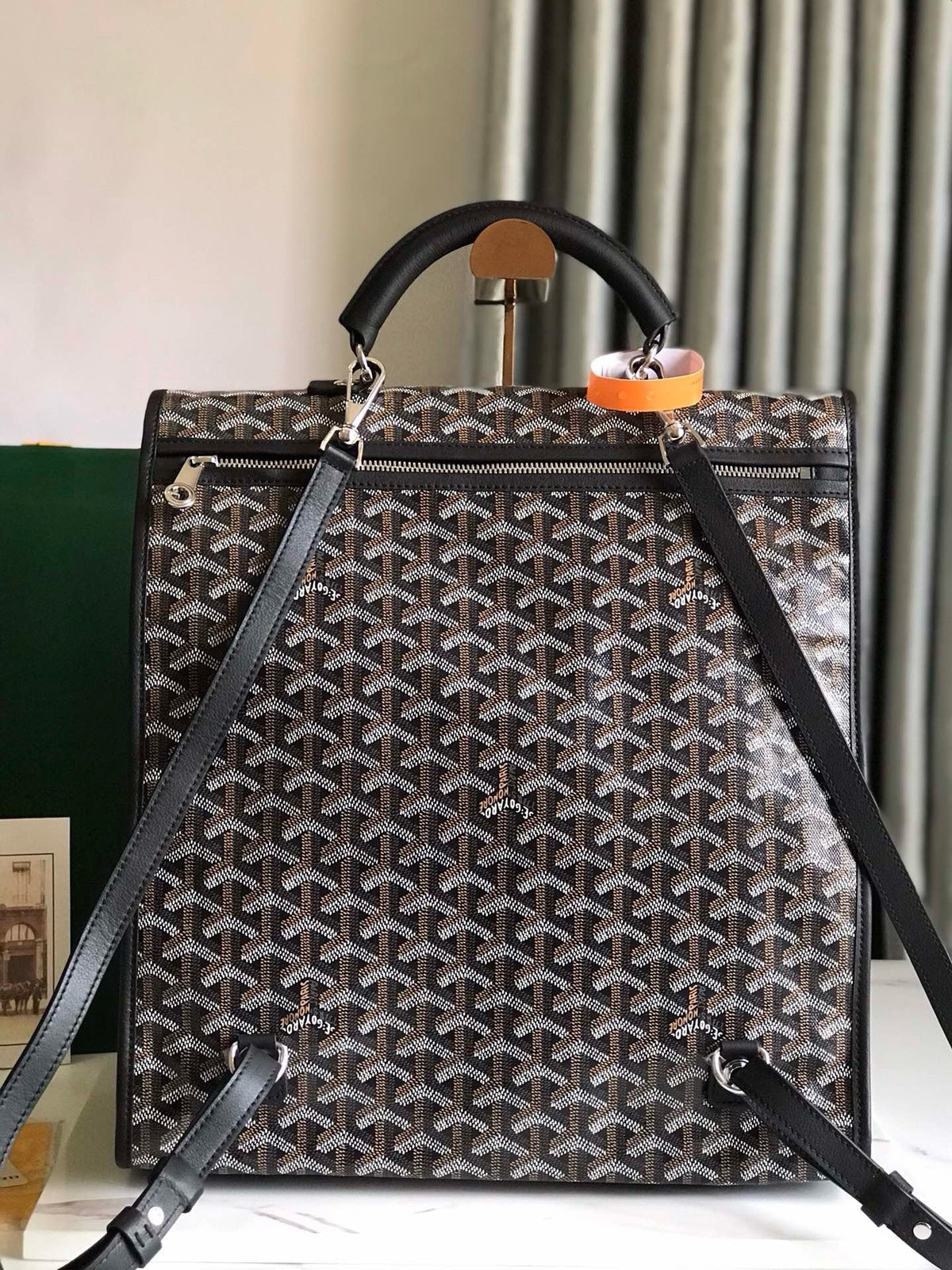 GOY Backpack 33x35x16cm