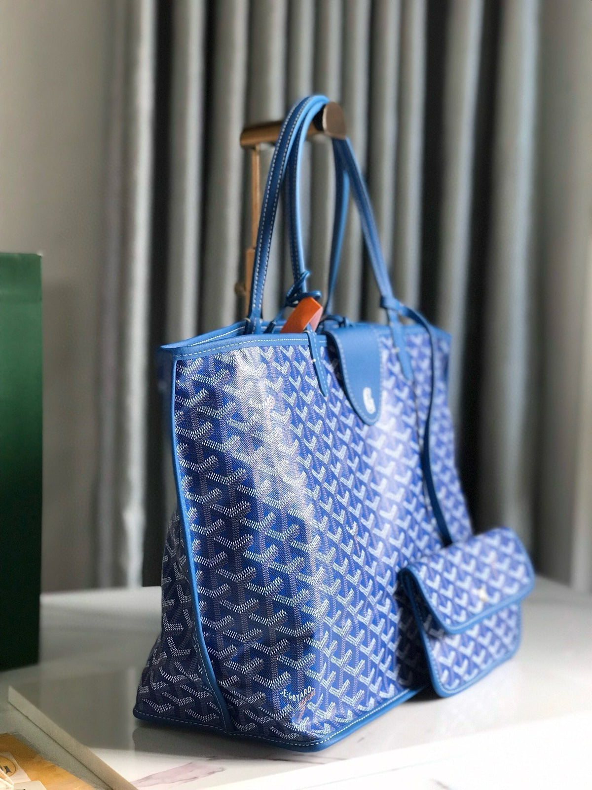 GOY REVERSIBLE ANJOU 34*28*15
