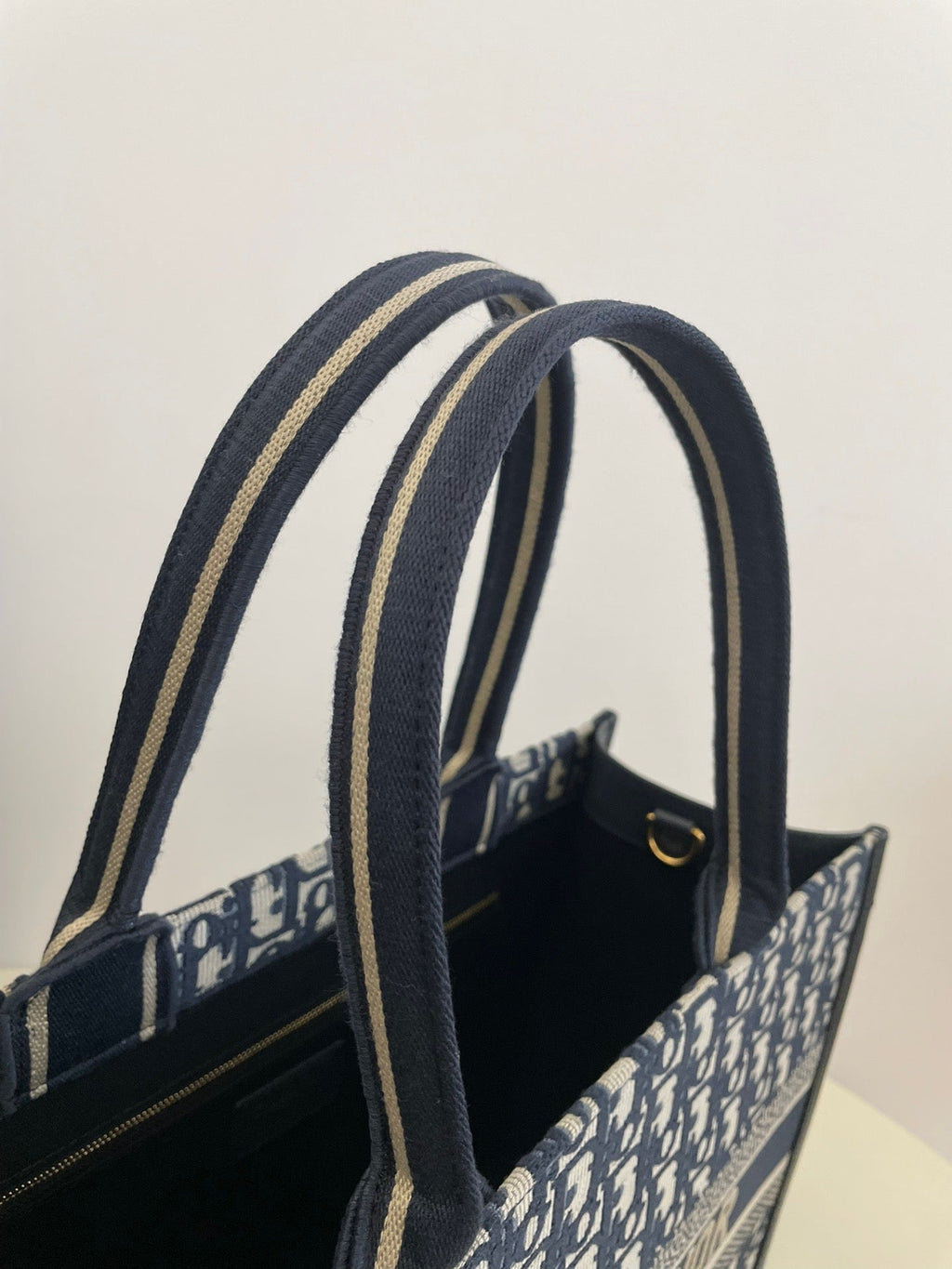 DIO Book Tote (36cm)