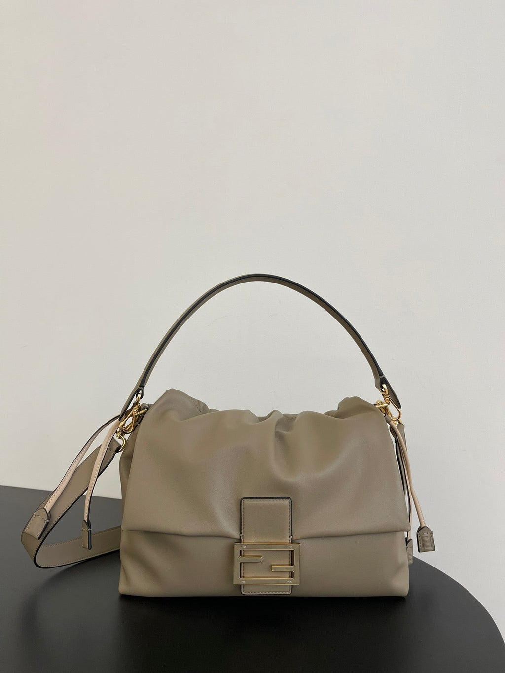 Mamma Bauguette Medium Nappa Leather Dove Grey