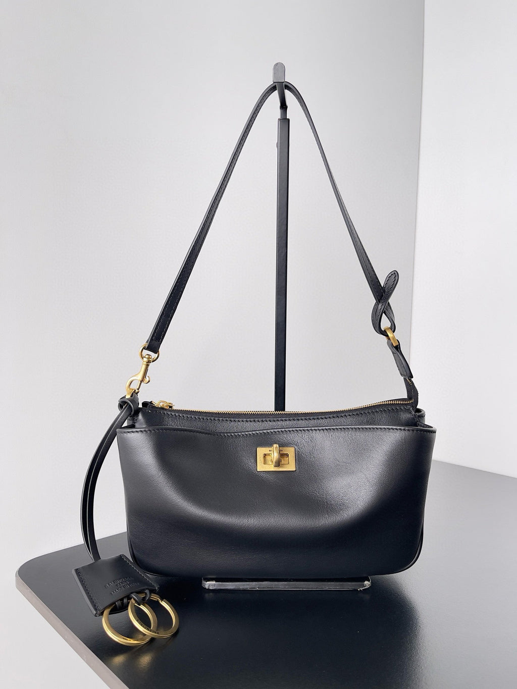 RODEO 22 IN BLACK CALFSKIN GOLD HARDWARE