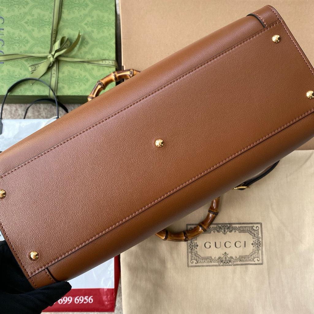 MEDIUM DIANA TOTE BAG 35 IN BROWN LACQUER CALFSKIN BAMBOO HANDLE