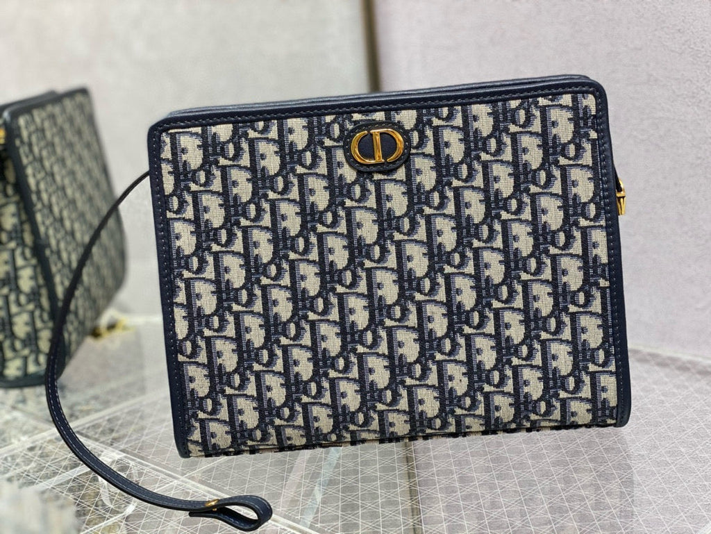 OBLIQUE BOOK TOTE 26 IN DARK BLUE MONOGRAM JACQUARD