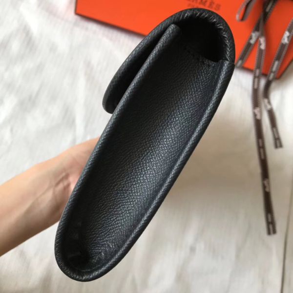 HERM Jige Elan 29 Clutch In Black Epsom Leather