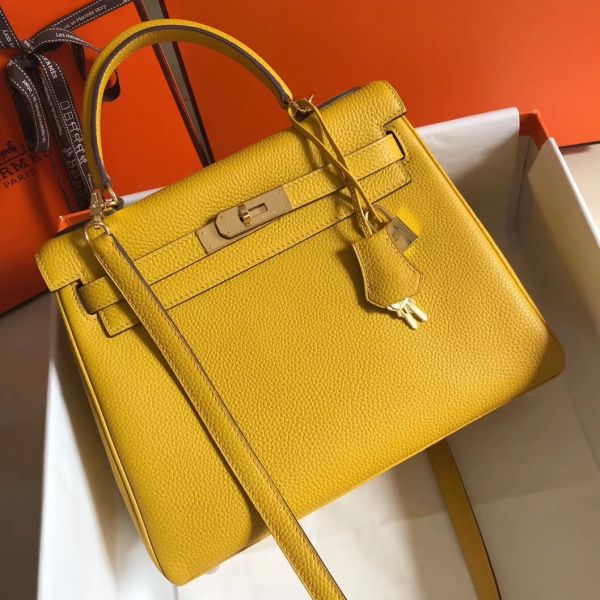 HERM Kelly 28cm Bag In Yellow Clemence Leather GHW