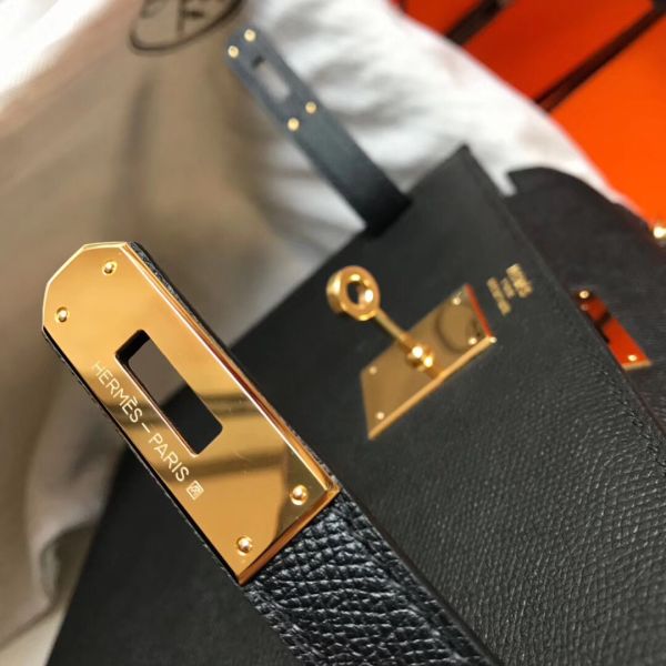 HERM Kelly 28cm Bag In Black Epsom Leather GHW