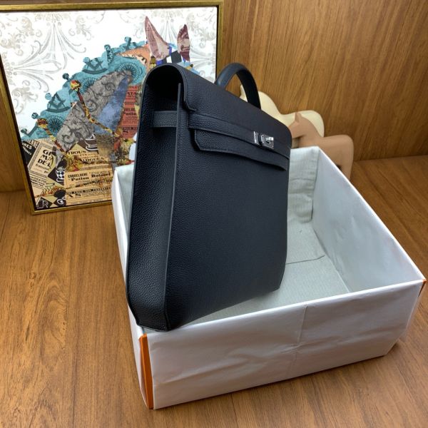 HERM Kelly Depeches 36 Briefcase in Black Clemence Leather