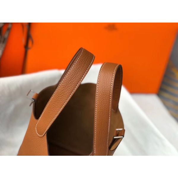 HERM Picotin Lock 18 Bag In Gold Clemence Leather