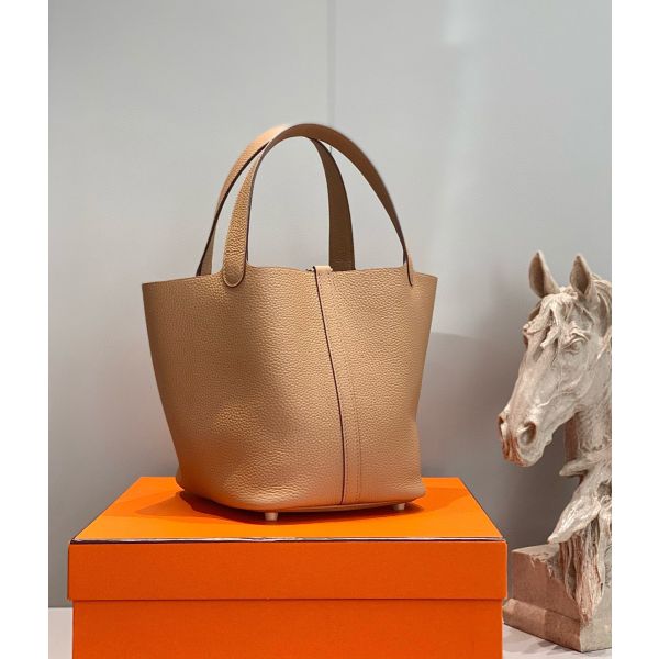 HERM Picotin Lock 22 Bag In Chai Clemence Leather
