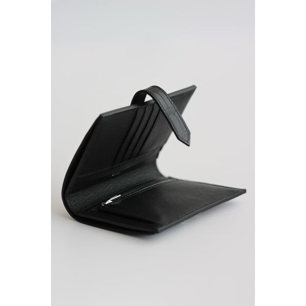 HERM Bearn Compact Wallet in Black Matte Alligator Leather