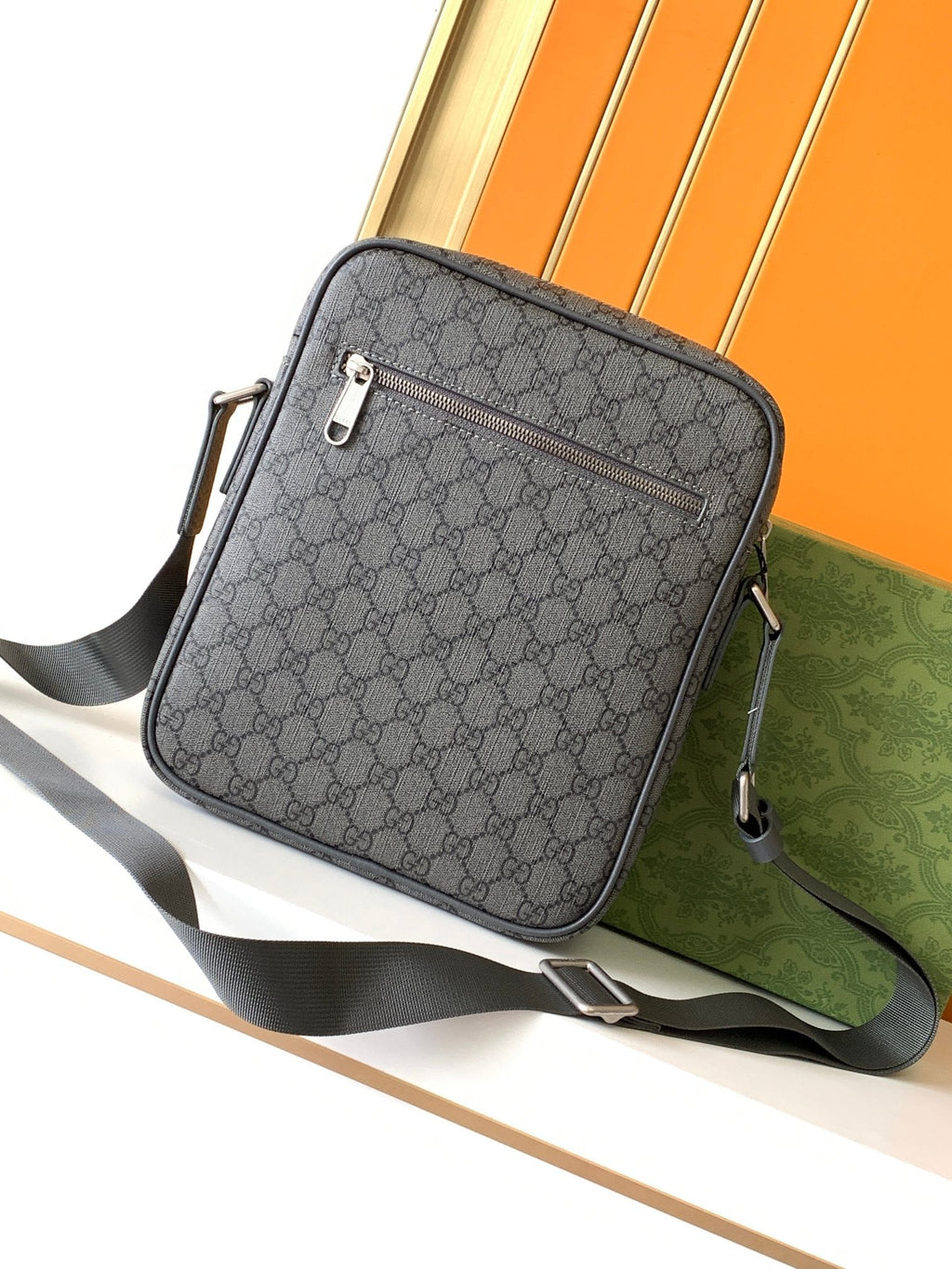 GUC Messenger Bag