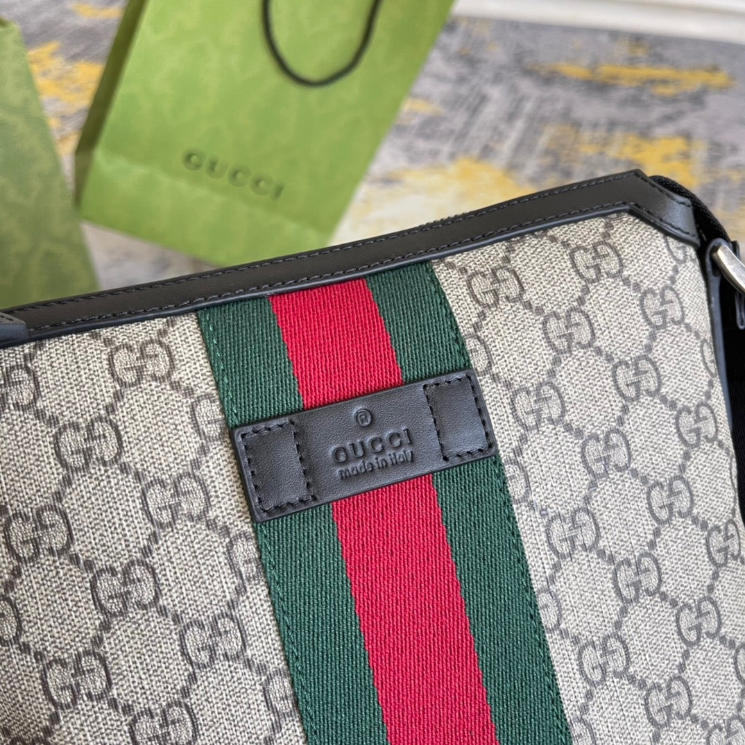 GUC Messenger Bag