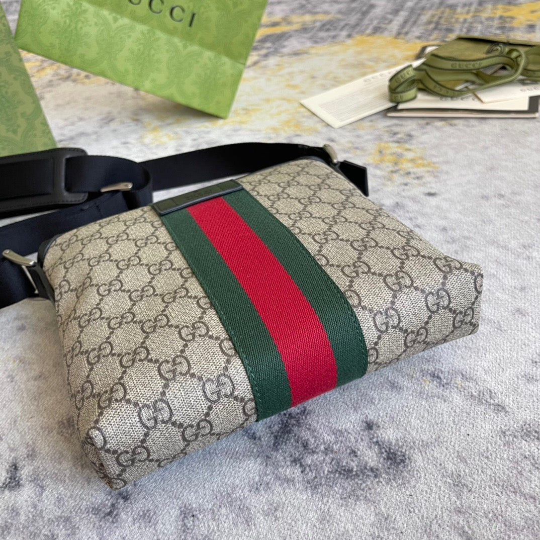 GUC Messenger Bag