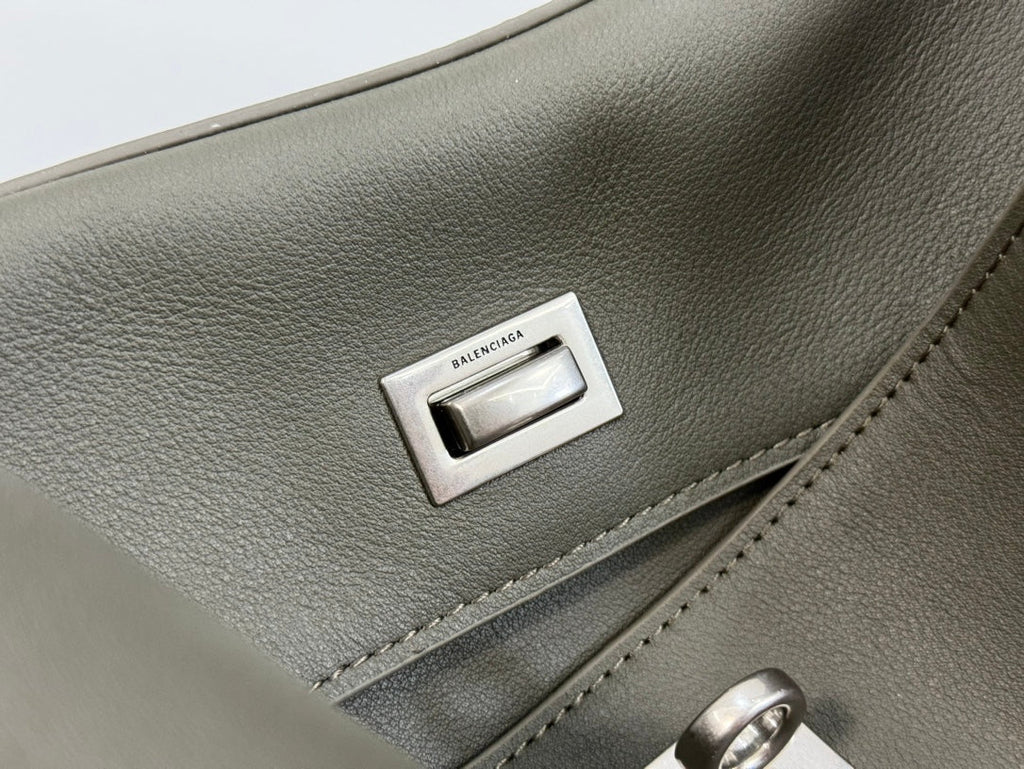 RODEO SMALL BAG 29 IN KHAKI GREEN SMOOTH CALFSKIN SILVER HARDWARE