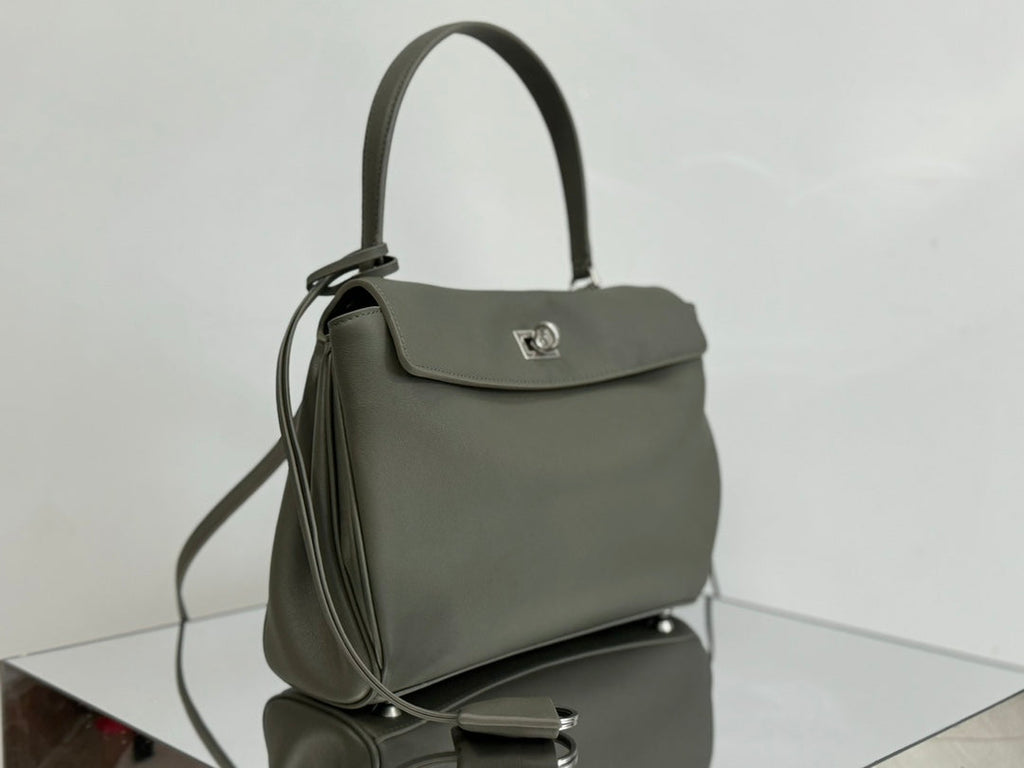 RODEO SMALL BAG 29 IN KHAKI GREEN SMOOTH CALFSKIN SILVER HARDWARE