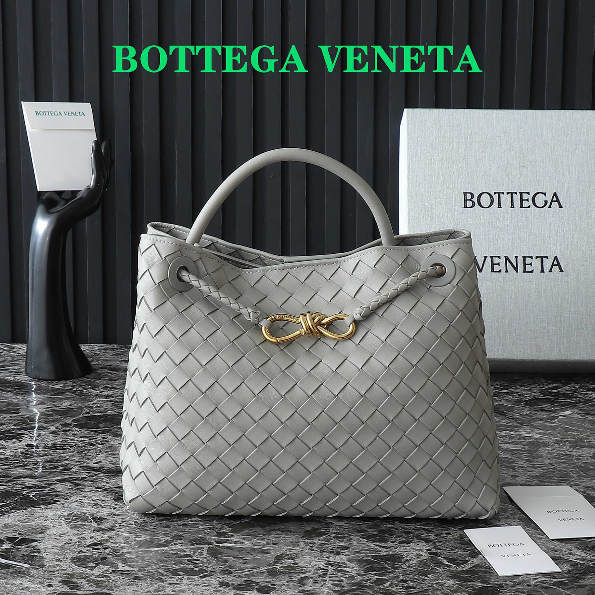 BV MEDIUM ANDIAMO 32CM GREY LAMBSKIN