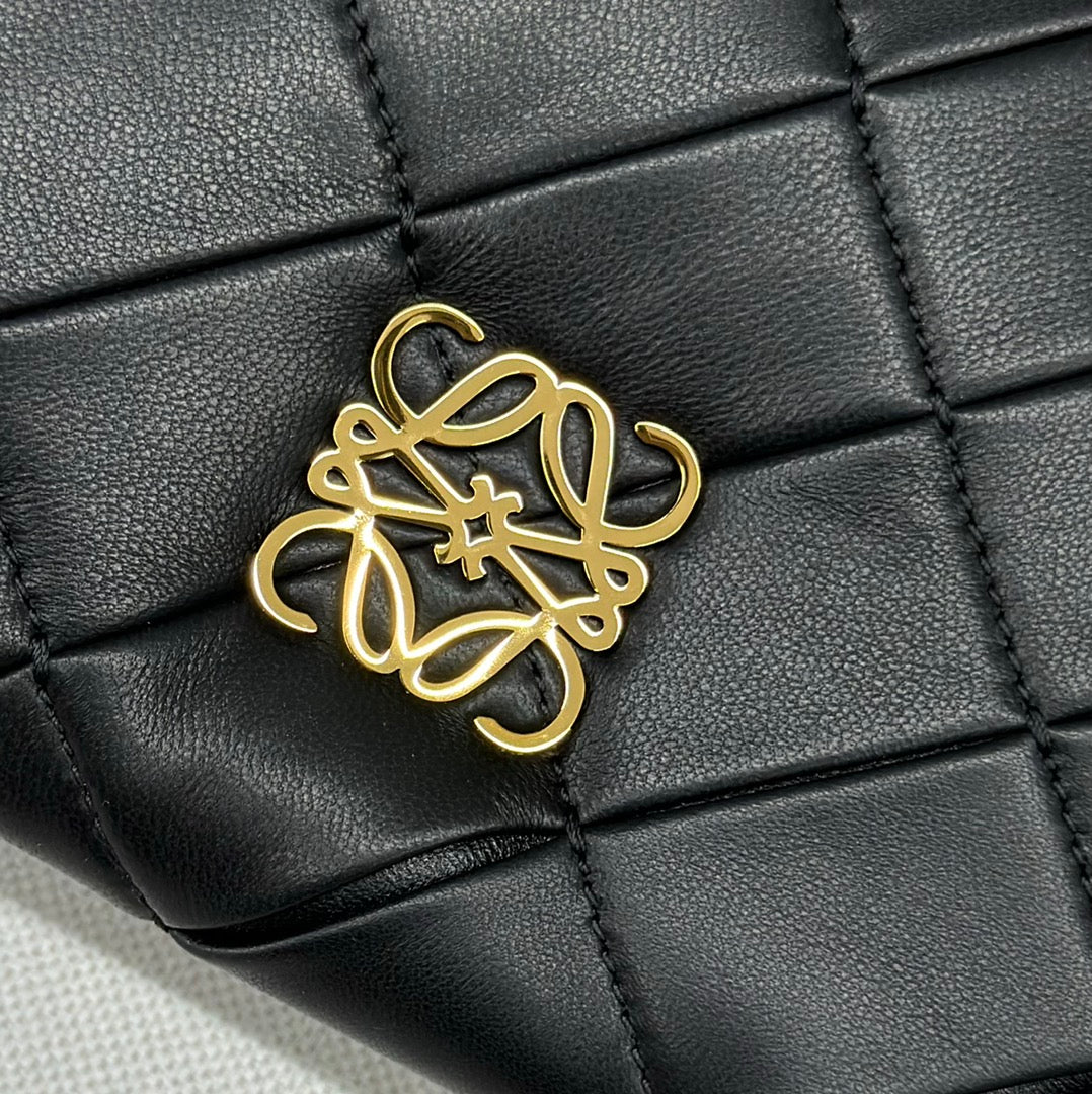 LOE 20 PUFFER GOYA BAG IN BLACK NAPPA LAMBSKIN