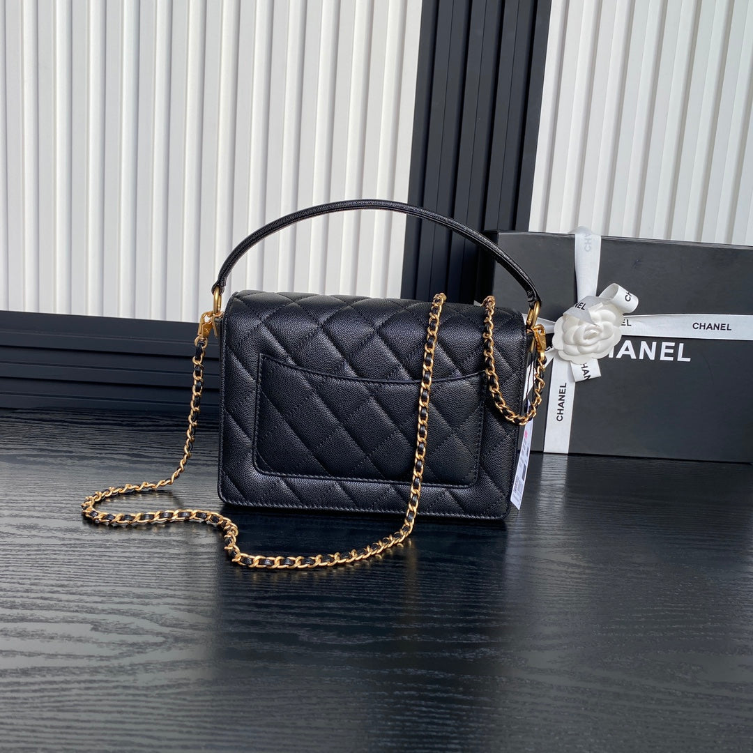 RETRO STYLE FLAP BAG 22 IN BLACK GRAINED CALFSKIN GOLD HARDWARE