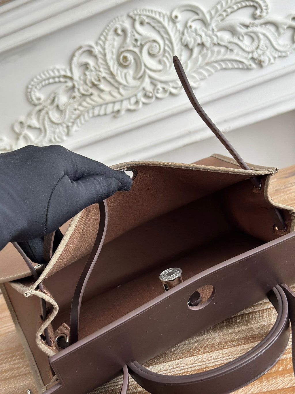 ZIP CABINE 31 BAG IN CHOCOLATE BROWN CANVAS AND BLACK CALFSKIN