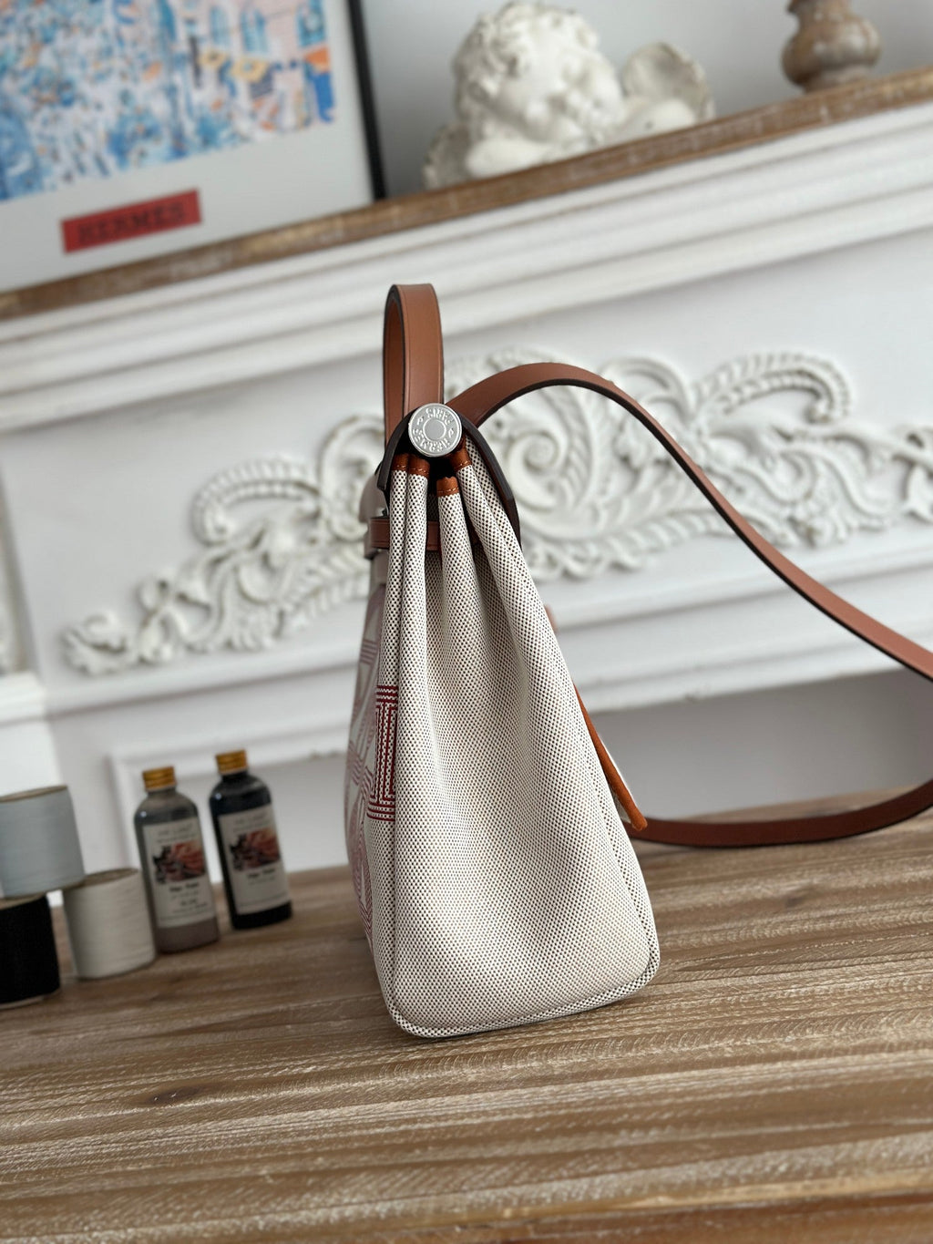 HERBAG ZIP 31 LAQUERED BAG IN OFF-WHITE MIX RED H PLUME CANVAS