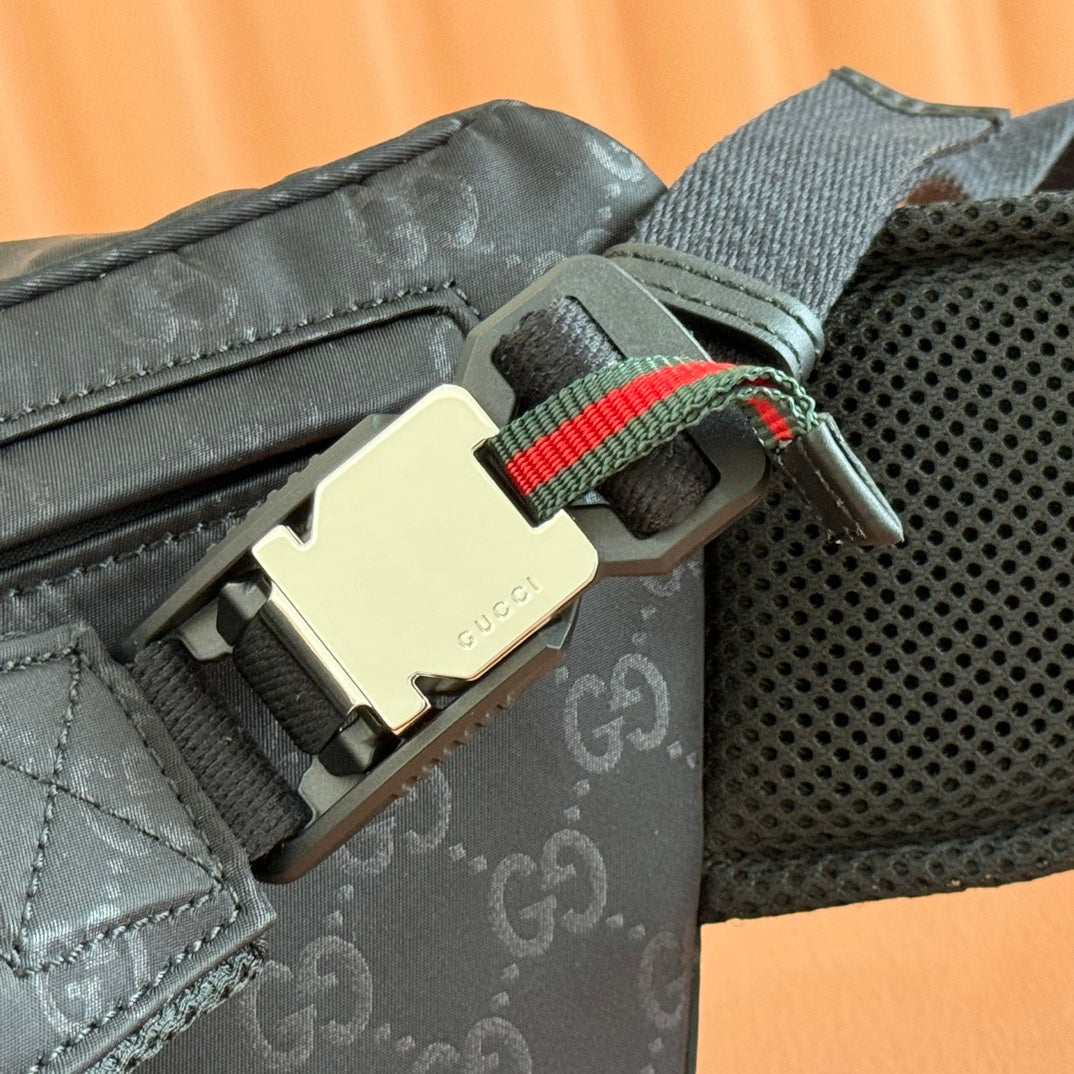 LARGE BELT BAG 32 IN BLACK GG NYLON